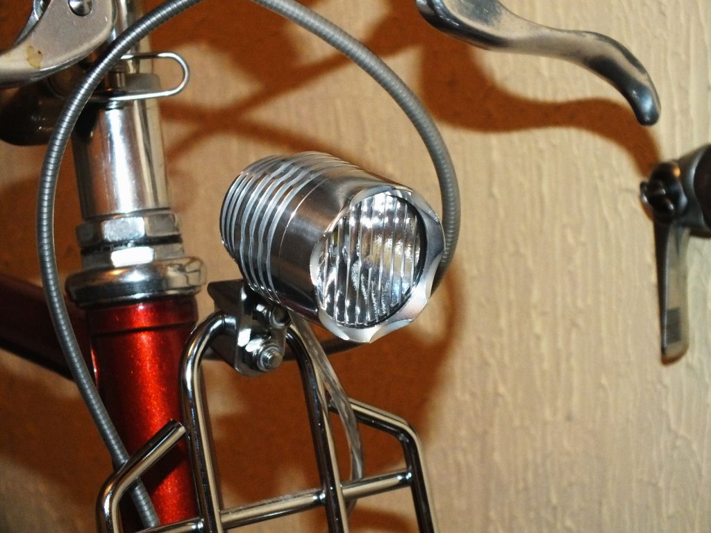 О велосипедном освещении и электропитании.