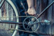 Реставрация и восстановление вело сёдел, работа с кожей и т.д.