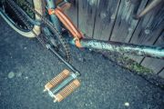 Реставрация и восстановление вело сёдел, работа с кожей и т.д.
